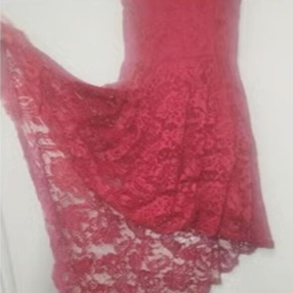 Muadress ** Beautiful Red Lace Hi-Lo Dress in size XL - Picture 9 of 13